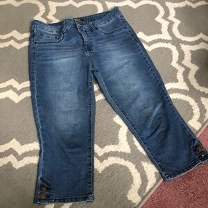 D Jeans Capris Cut Jeans
